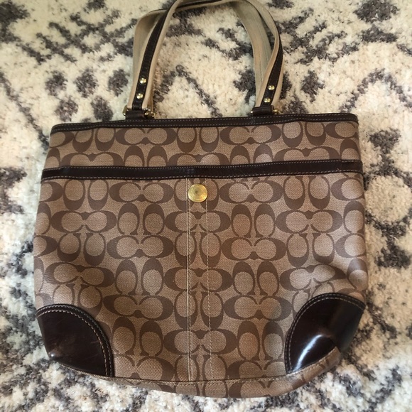 Coach shoulder bag - Picture 3 of 6